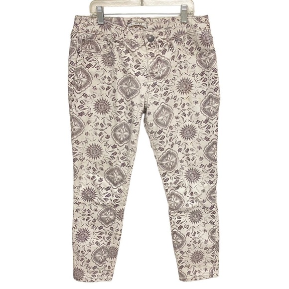 Free People Boho Print Cream Denim Ankle Pants  Size 29 - Picture 1 of 6